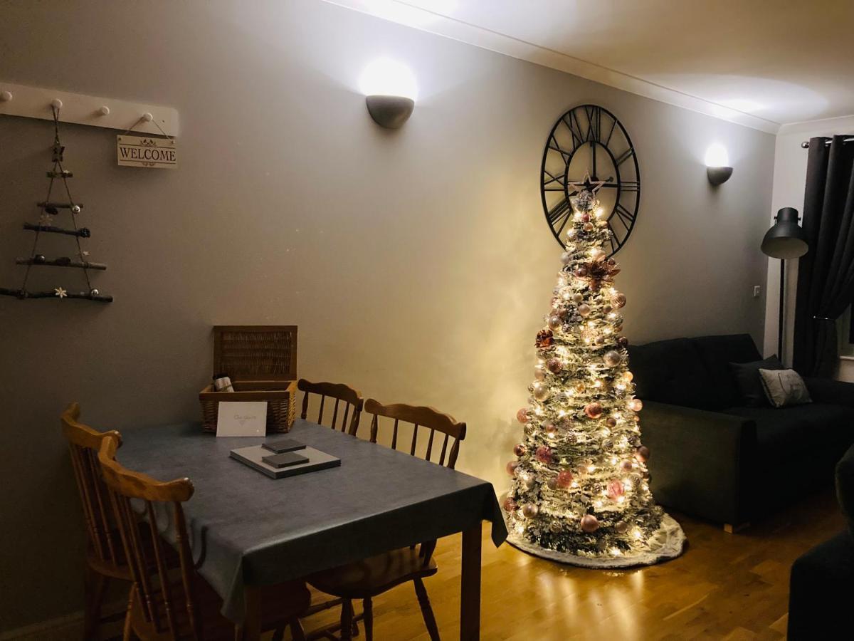 Вілла Woodlands Court Holiday Retreat Paulton Екстер'єр фото